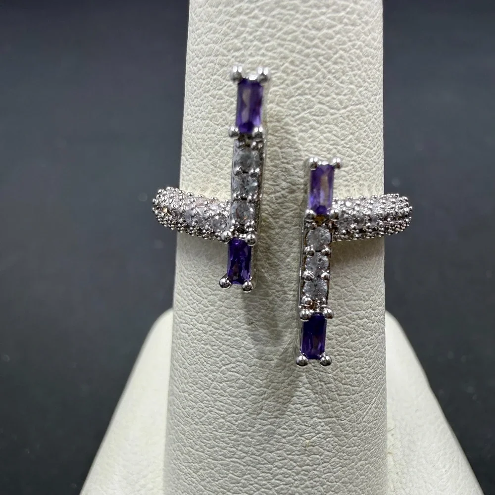 Bomb Party Staggered Beauty Size 6 Ring Dark Amethyst CZ RBP5775 Rhodium Plated